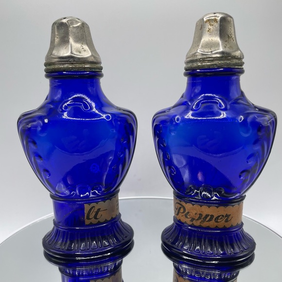 Colbalt Blue Glass Salt and Pepper Shakers 1930s Frank Tea and Spice Vintage - Picture 1 of 14